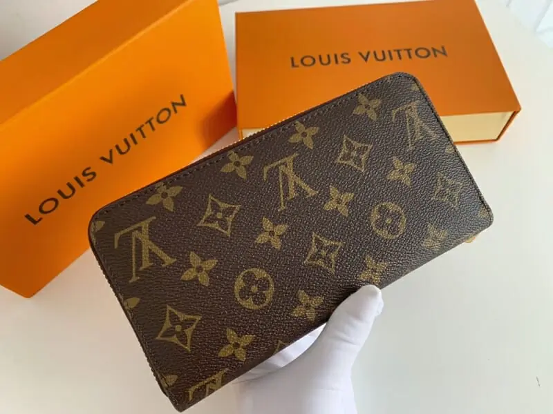 louis vuitton lv portefeuille s in red pour femme s_a5b5211